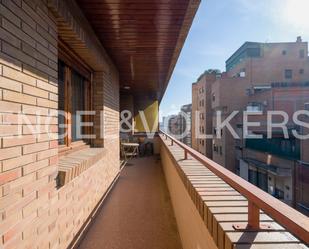 Exterior view of Flat for sale in  Lleida Capital  with Heating, Terrace and Furnished