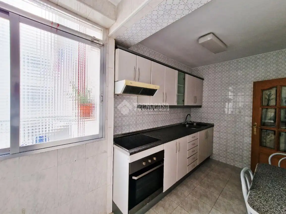 Küche von Wohnung zur Miete in Alcorcón mit Heizung, Terrasse und Möbliert