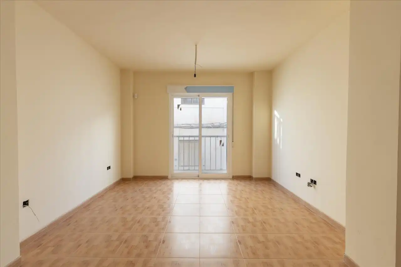 Wohnung zum Verkauf in Calle TORREMOLINOS, Almuñecar Centro