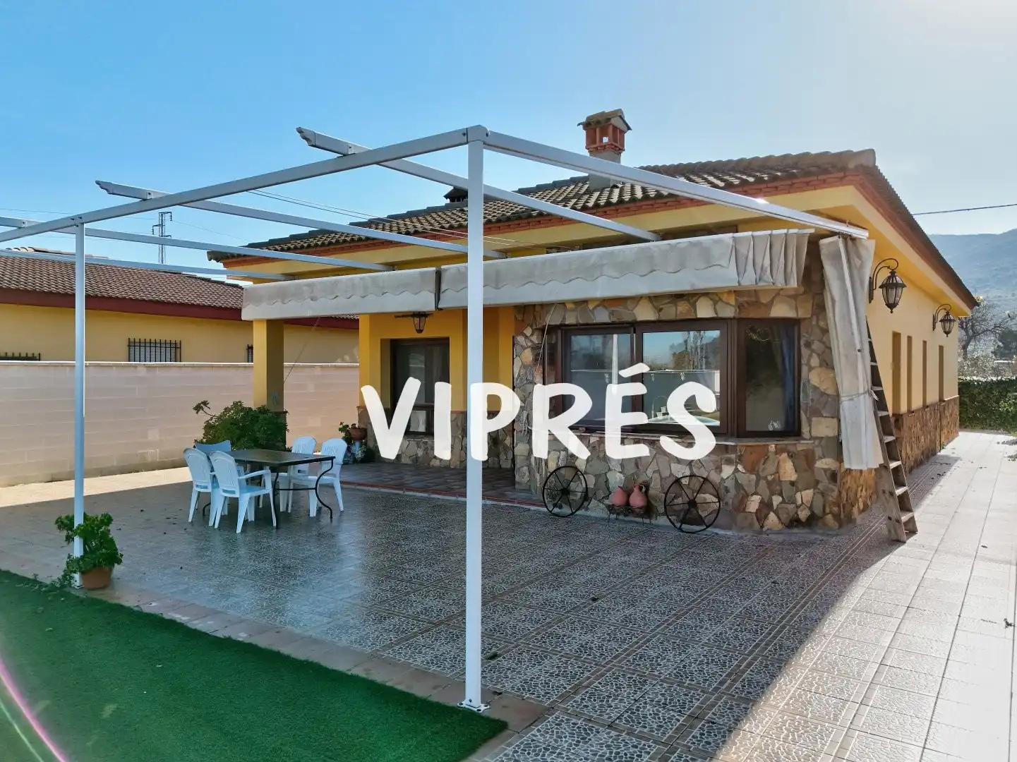 Chalet con piscina en venta en Arroyo de San Serván, imagen 6