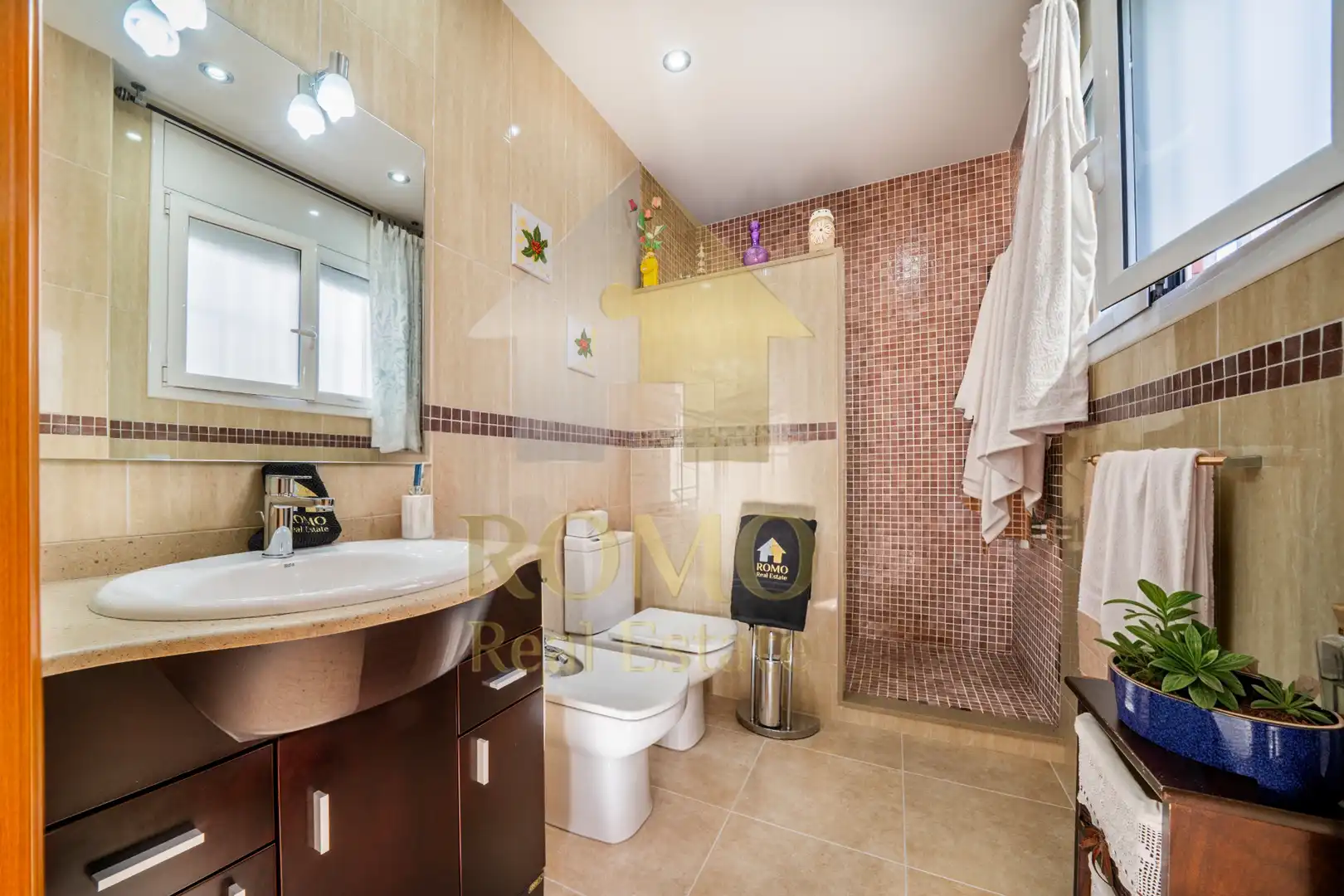 Baño de Casa o chalet en venta en Santa Perpètua de Mogoda con Aire acondicionado, Calefacción y Terraza