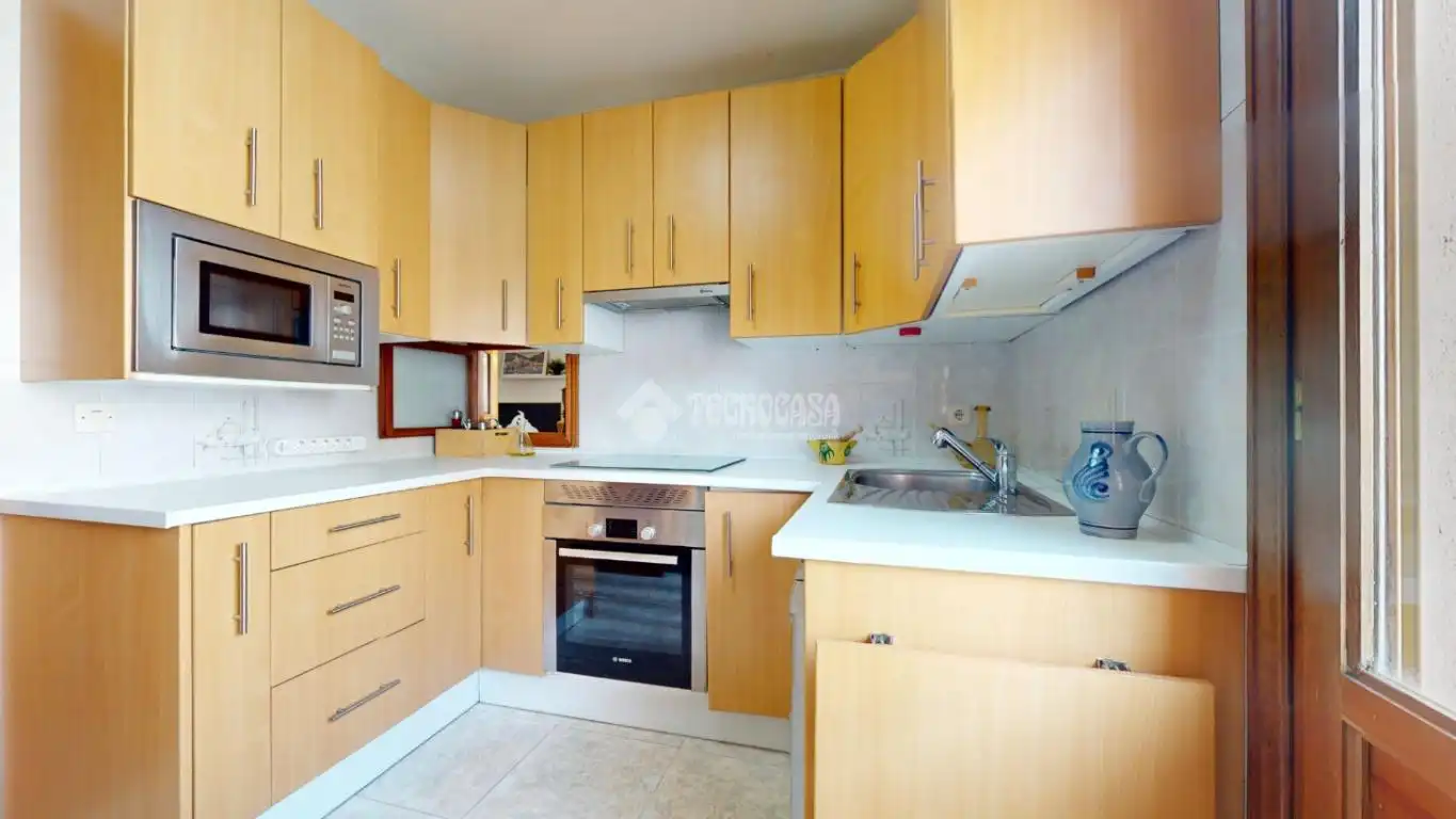 Cocina de Casa adosada en venta en Horche con Calefacción, Terraza y Balcón