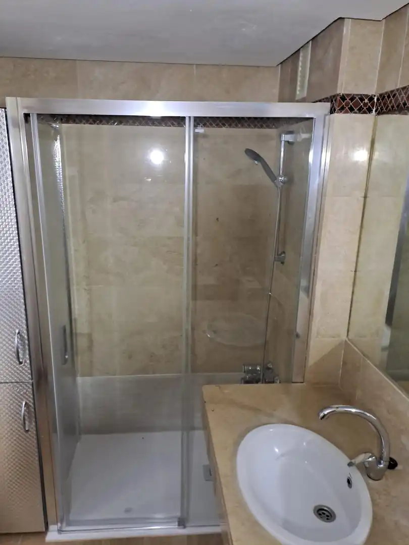 Baño de Planta baja en venta en El Ejido con Jardín privado, Terraza y Amueblado