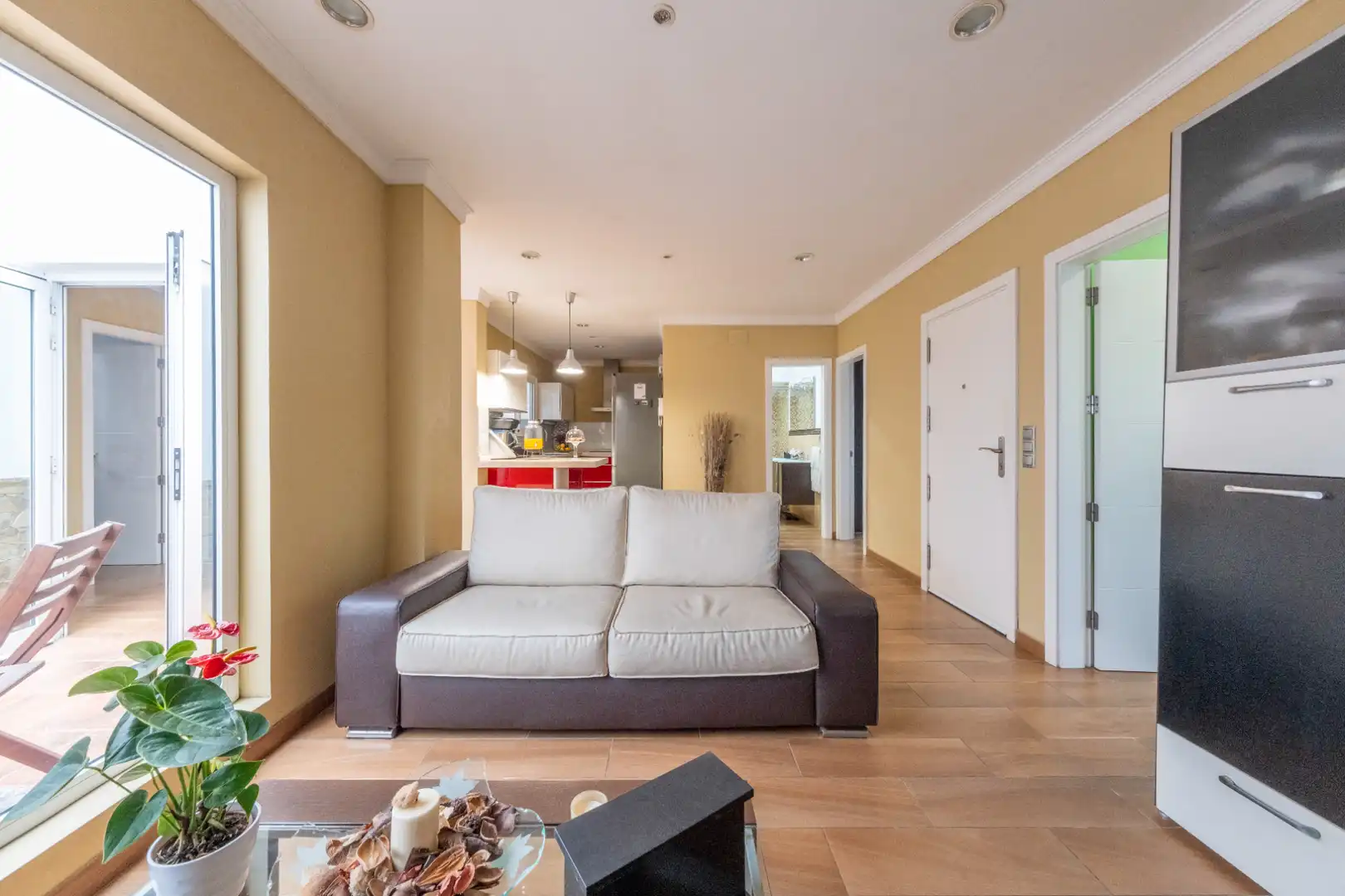 Sala d'estar de Pis en venda en Las Palmas de Gran Canaria amb Terrassa, Traster i Forn