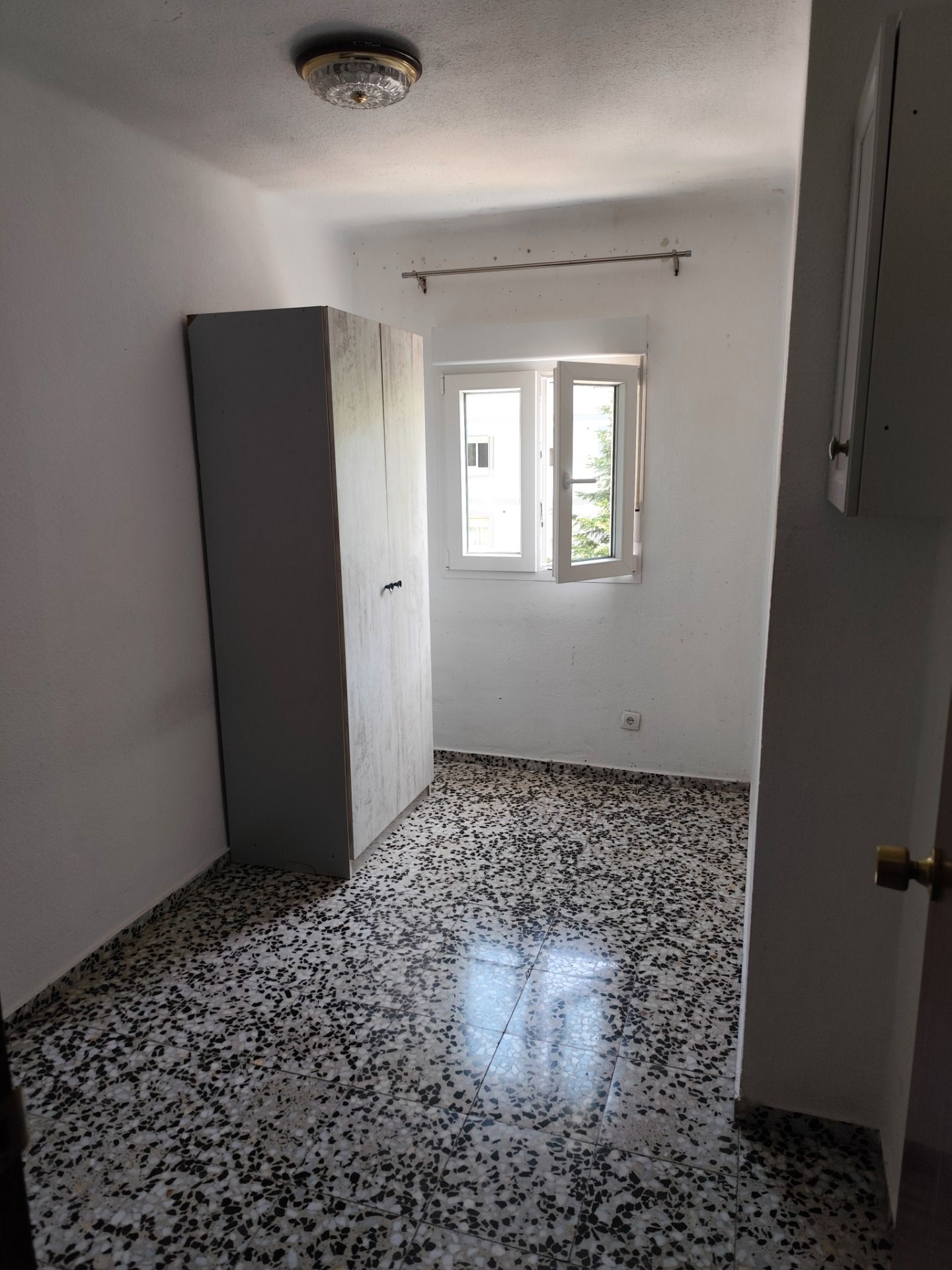 Flat for sale in Calle de Ramón Gómez de la Serna, Peñagrande, Fuencarral - El Pardo,  Madrid Capital