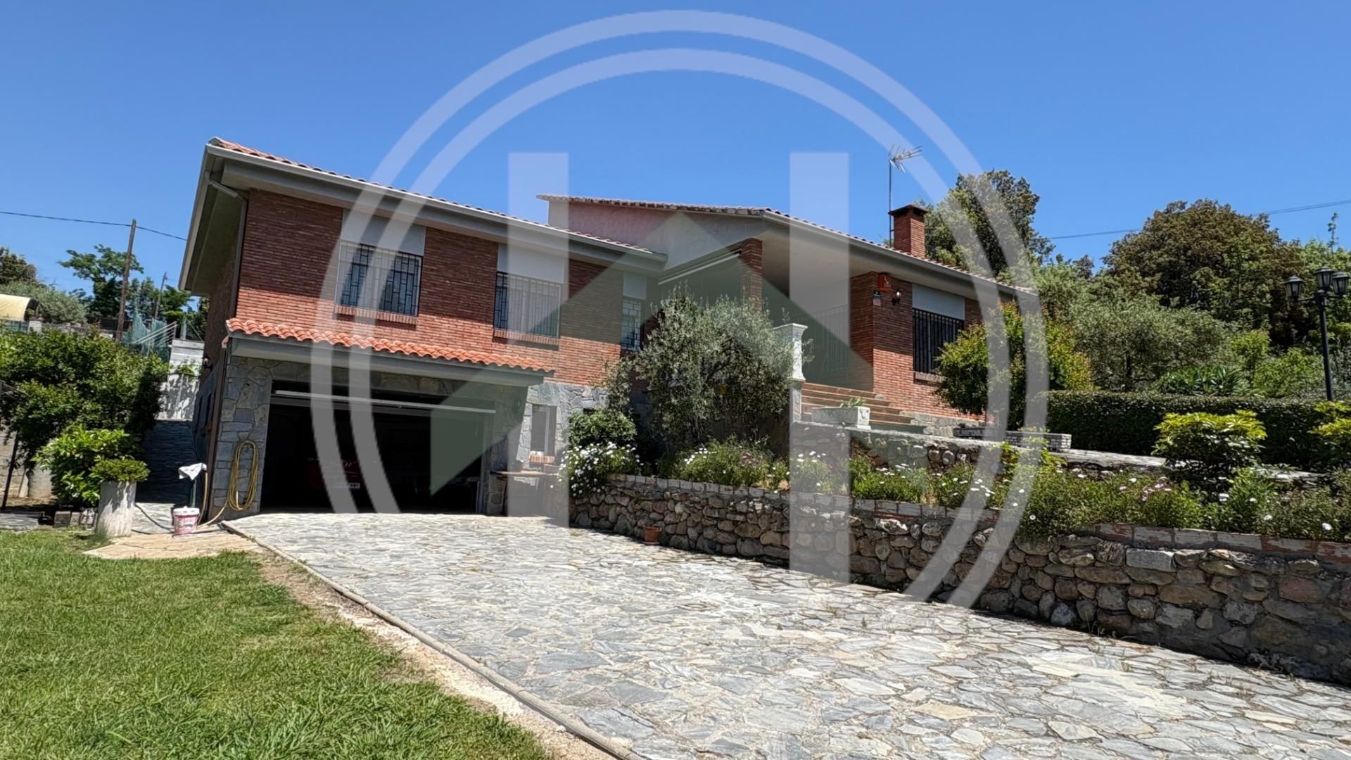 Vista exterior de Casa o xalet en venda en Cànoves I Samalús amb Calefacció, Jardí privat i Terrassa