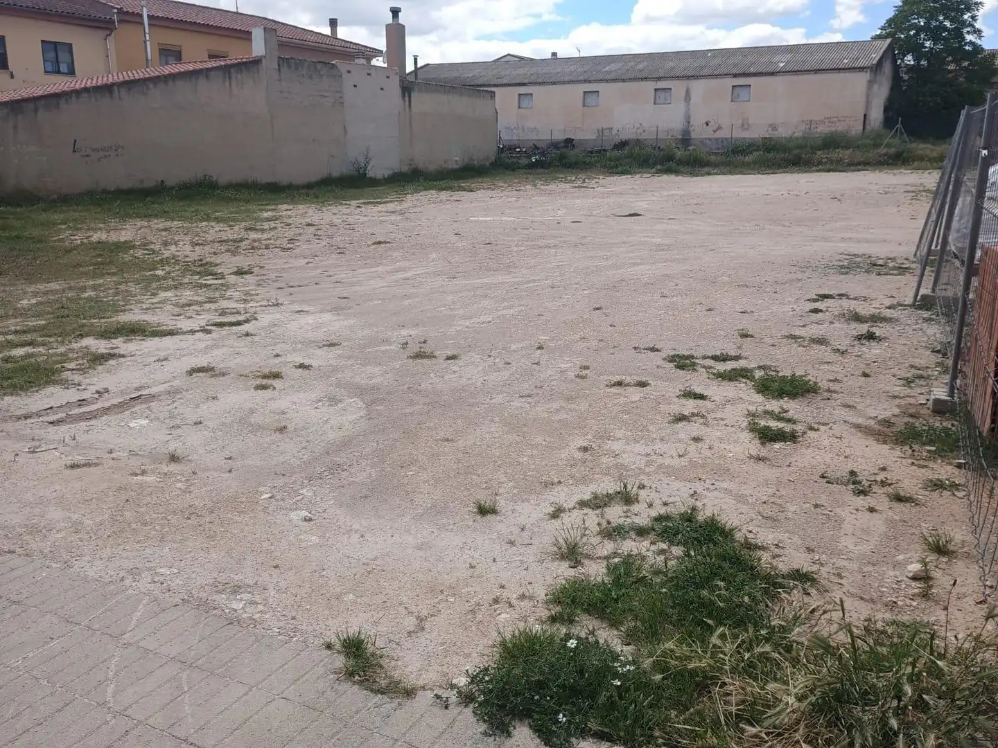 Residencial en venda en Alpera