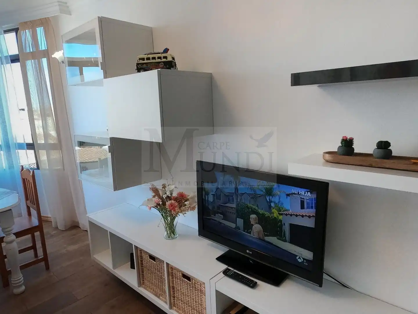 Sala d'estar de Apartament en venda en La Oliva amb Terrassa i Moblat