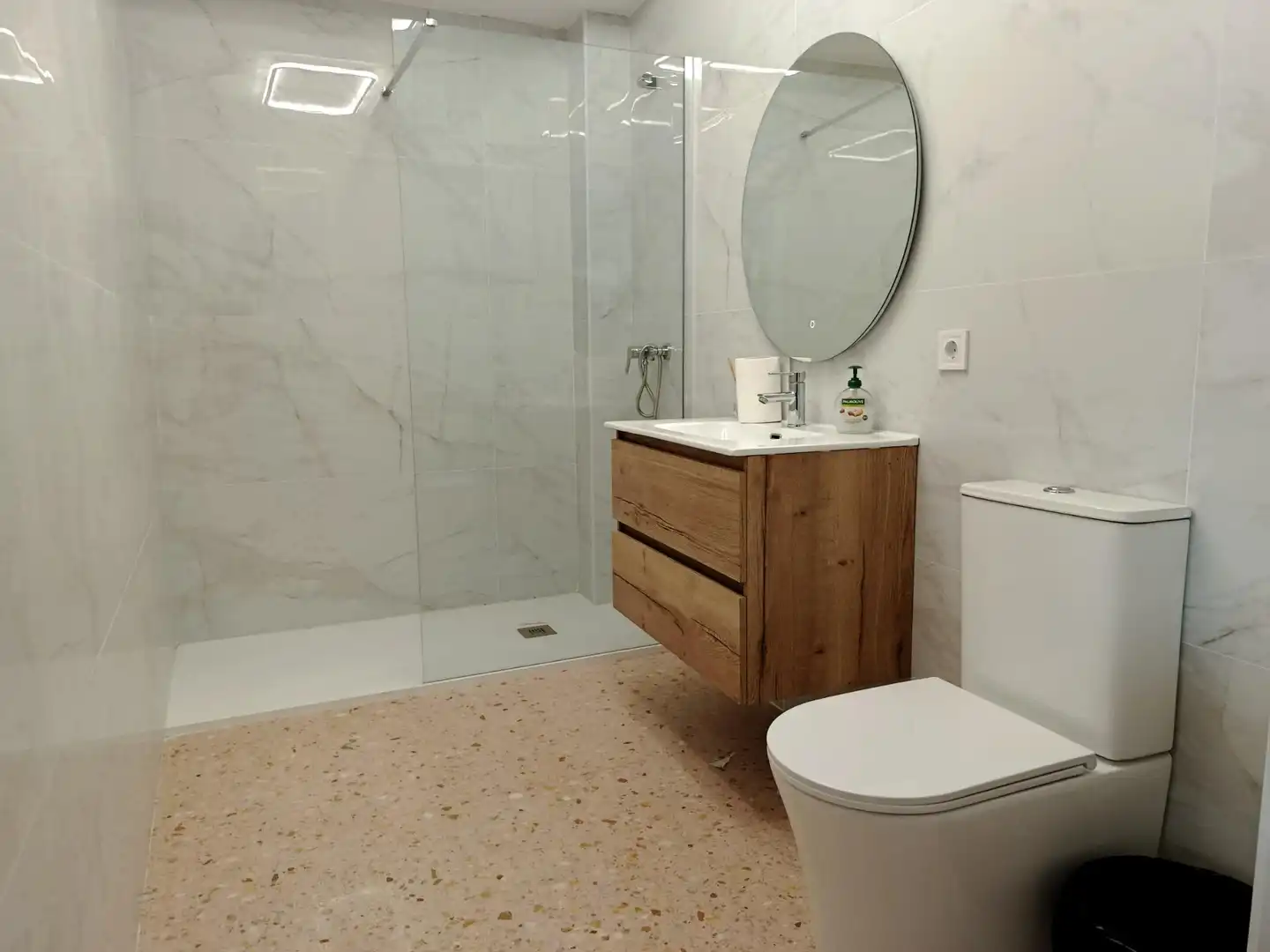 Baño de Oficina de alquiler en San Vicente del Raspeig / Sant Vicent del Raspeig con Amueblado