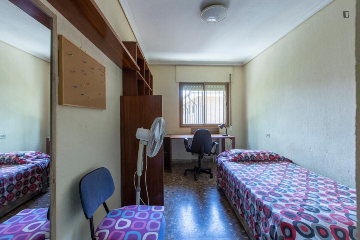 Apartment to share in La Fama