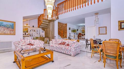 CHALET DE ENSUEÑO EN LA ZUBIA