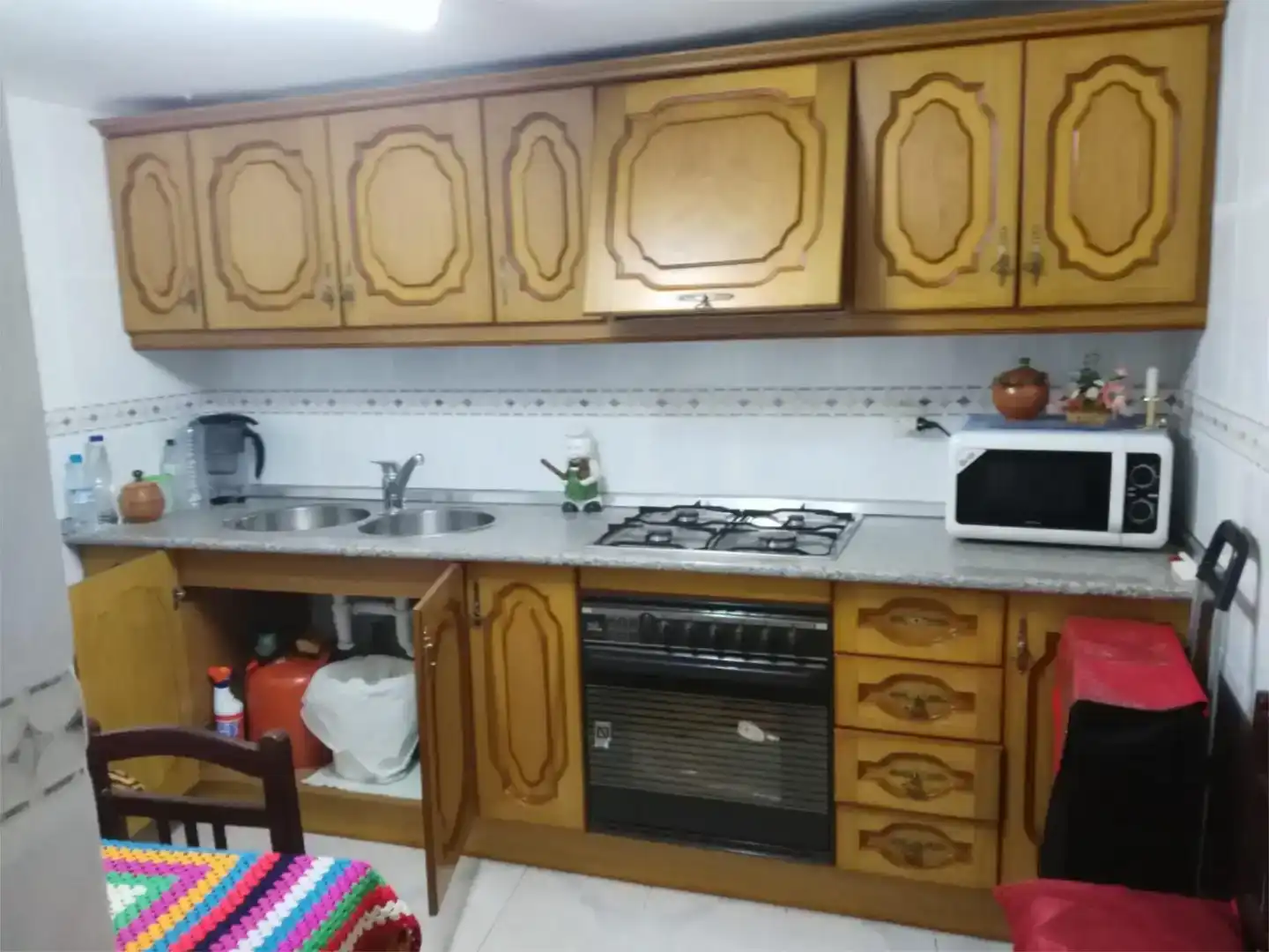 Cuina de Casa adosada de lloguer en Siles amb Aire condicionat, Traster i Moblat