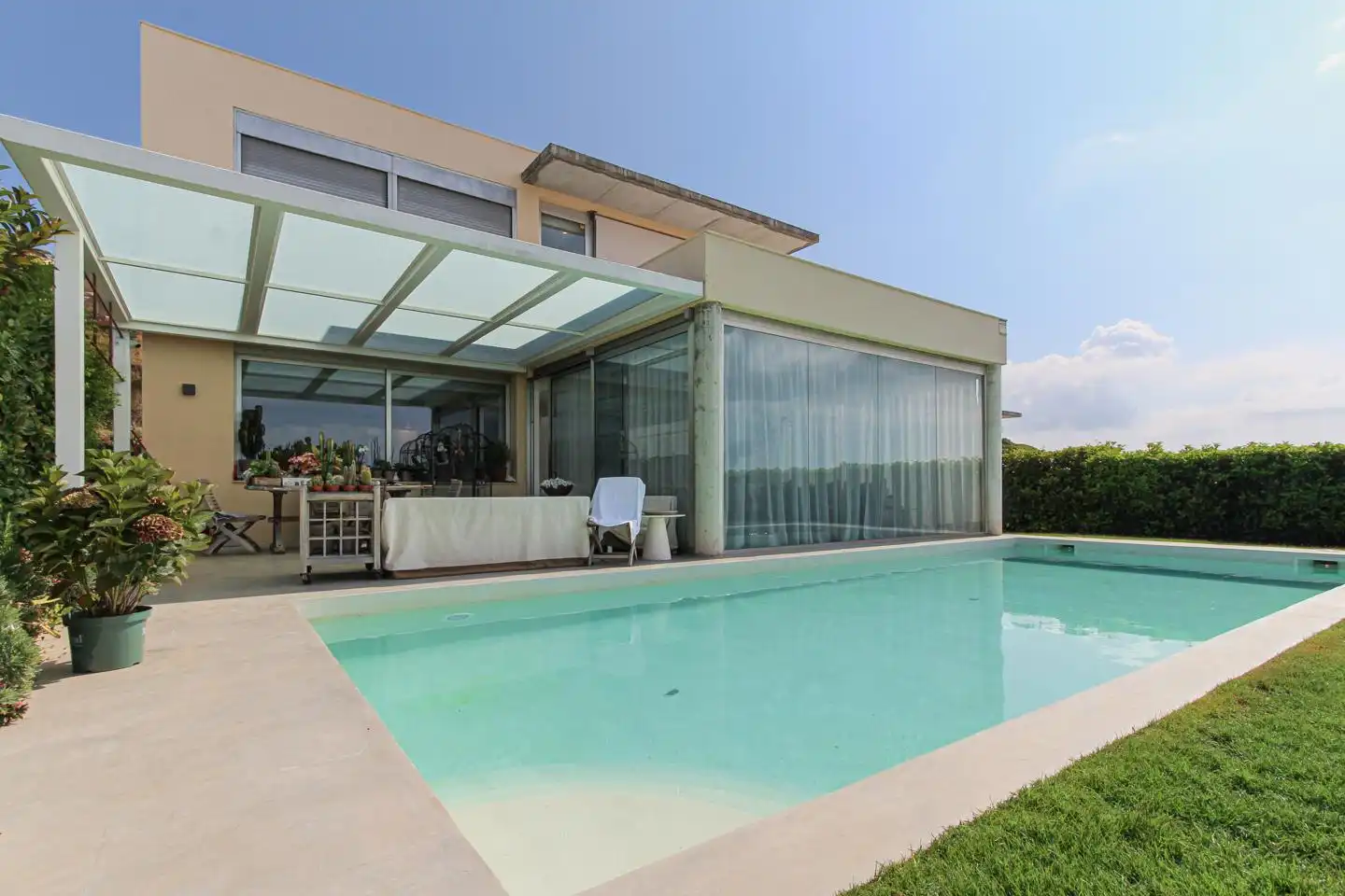 Piscina de Casa o xalet en venda en Sant Vicenç de Montalt amb Aire condicionat, Jardí privat i Terrassa