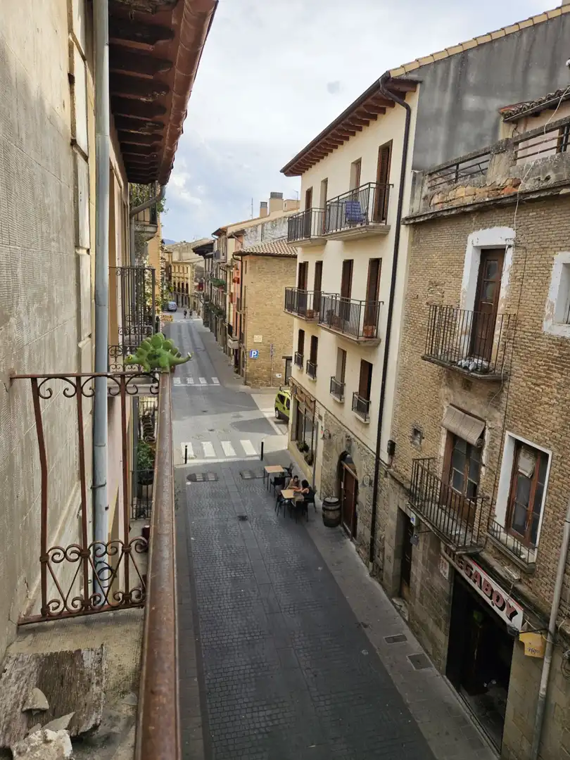 Vista exterior de Casa adosada en venta en Sangüesa / Zangoza