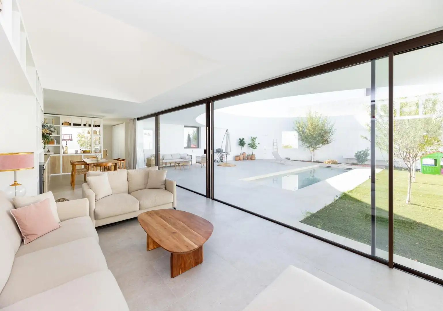Sala de estar de Casa o chalet en venta en Albolote con Aire acondicionado, Calefacción y Jardín privado