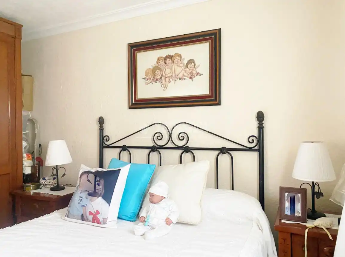 Habitación de Piso en venta en Sevilla con Aire acondicionado y Amueblado