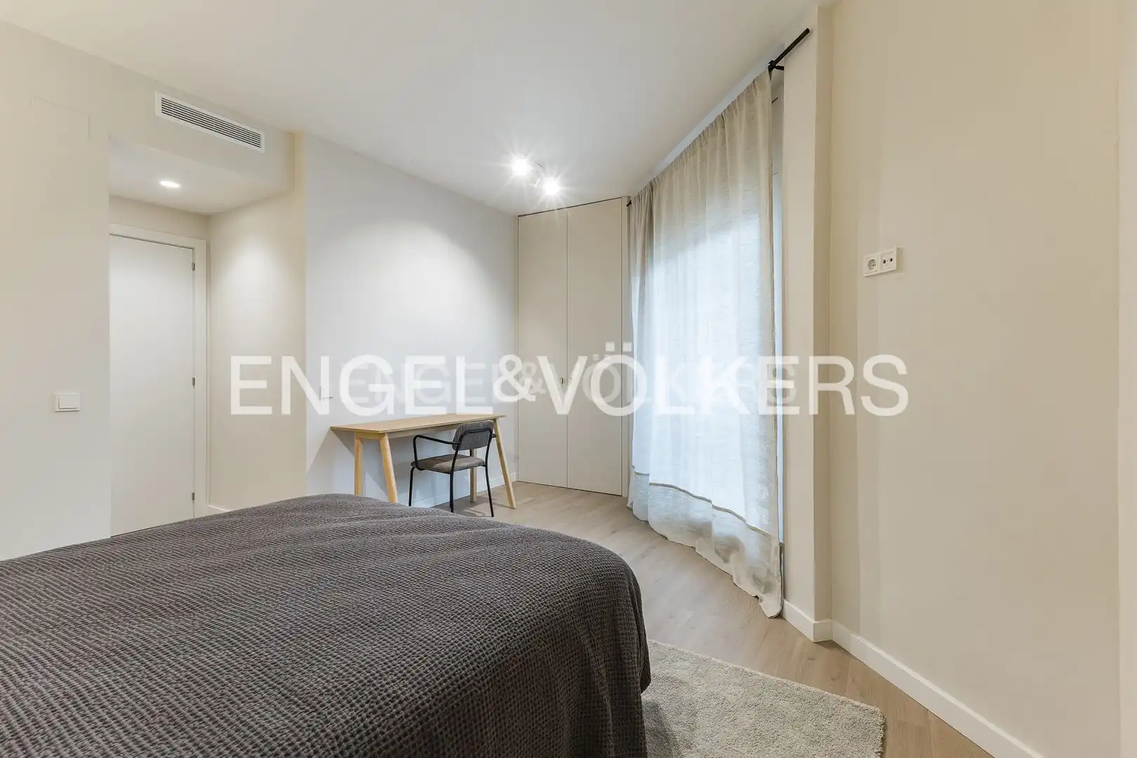 Habitación de Piso en venta en Barcelona con Aire acondicionado, Calefacción y Parquet
