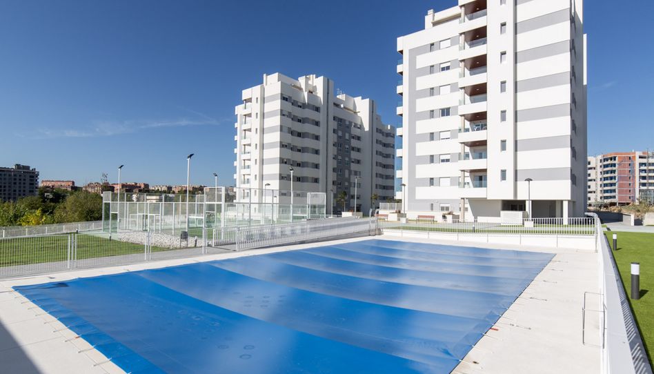 Piso de alquiler en 21 de Marzo, Primera Fase - Nuevo Tres Cantos - Imagen 2