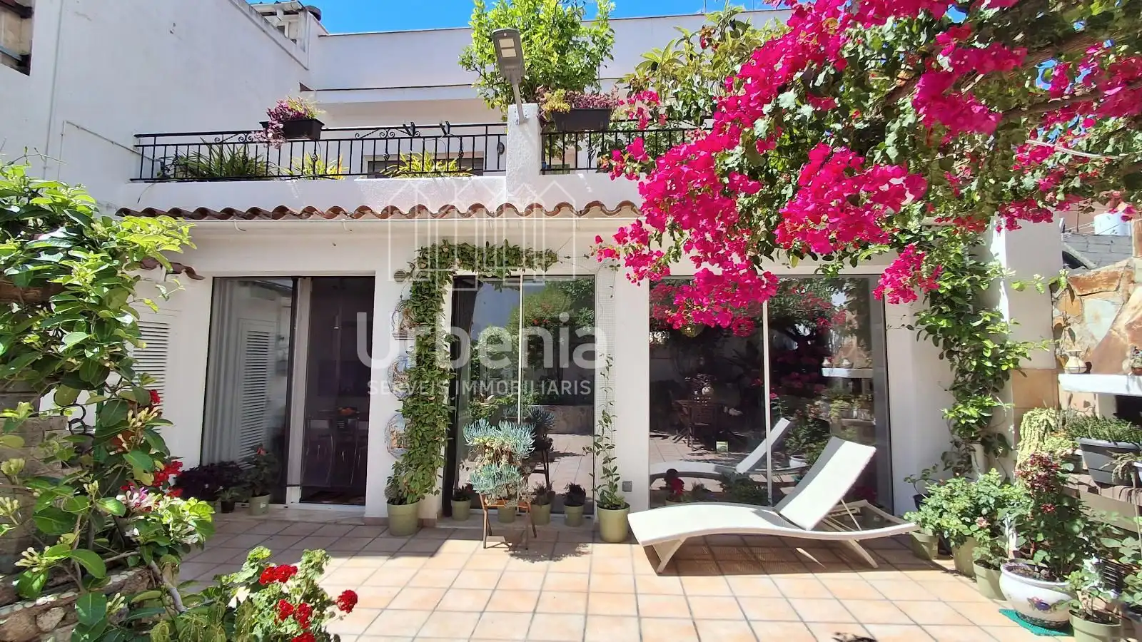 Jardí de Casa o xalet en venda en Mataró amb Aire condicionat, Calefacció i Terrassa