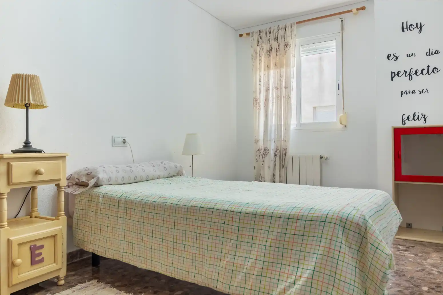Schlafzimmer von Wohnung zur Miete in Sagunto / Sagunt mit Klimaanlage, Heizung und Möbliert