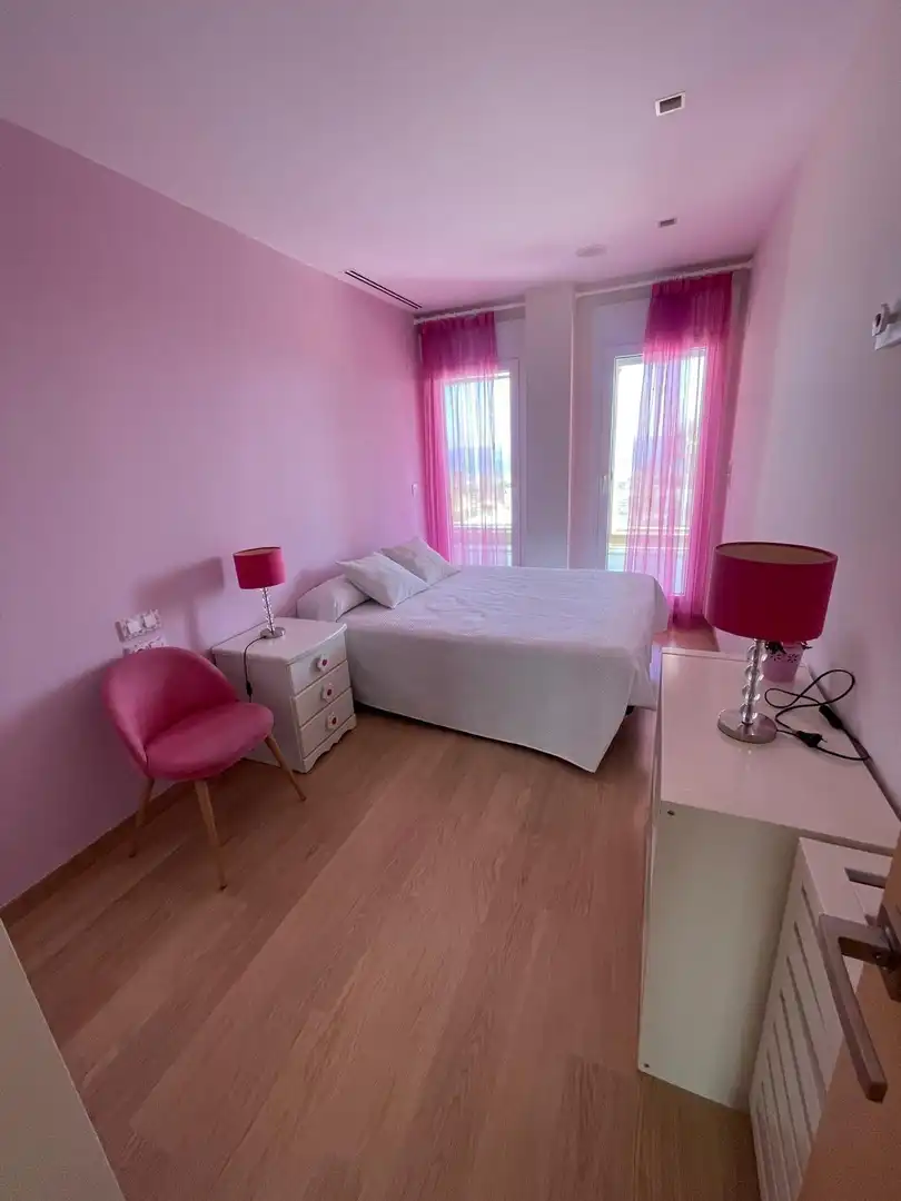 Schlafzimmer von Haus oder Chalet zur Miete in Elche / Elx mit Klimaanlage, Heizung und Privatgarten