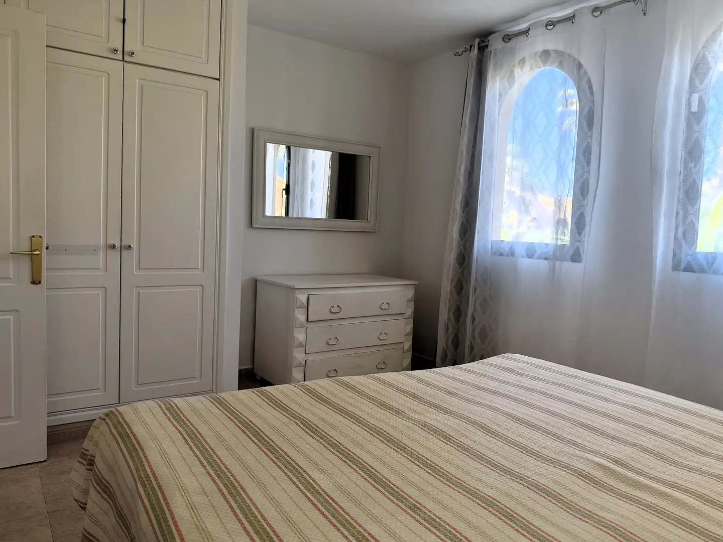 Habitación de Apartamento en venta en La Oliva con Terraza, Amueblado y Piscina comunitaria