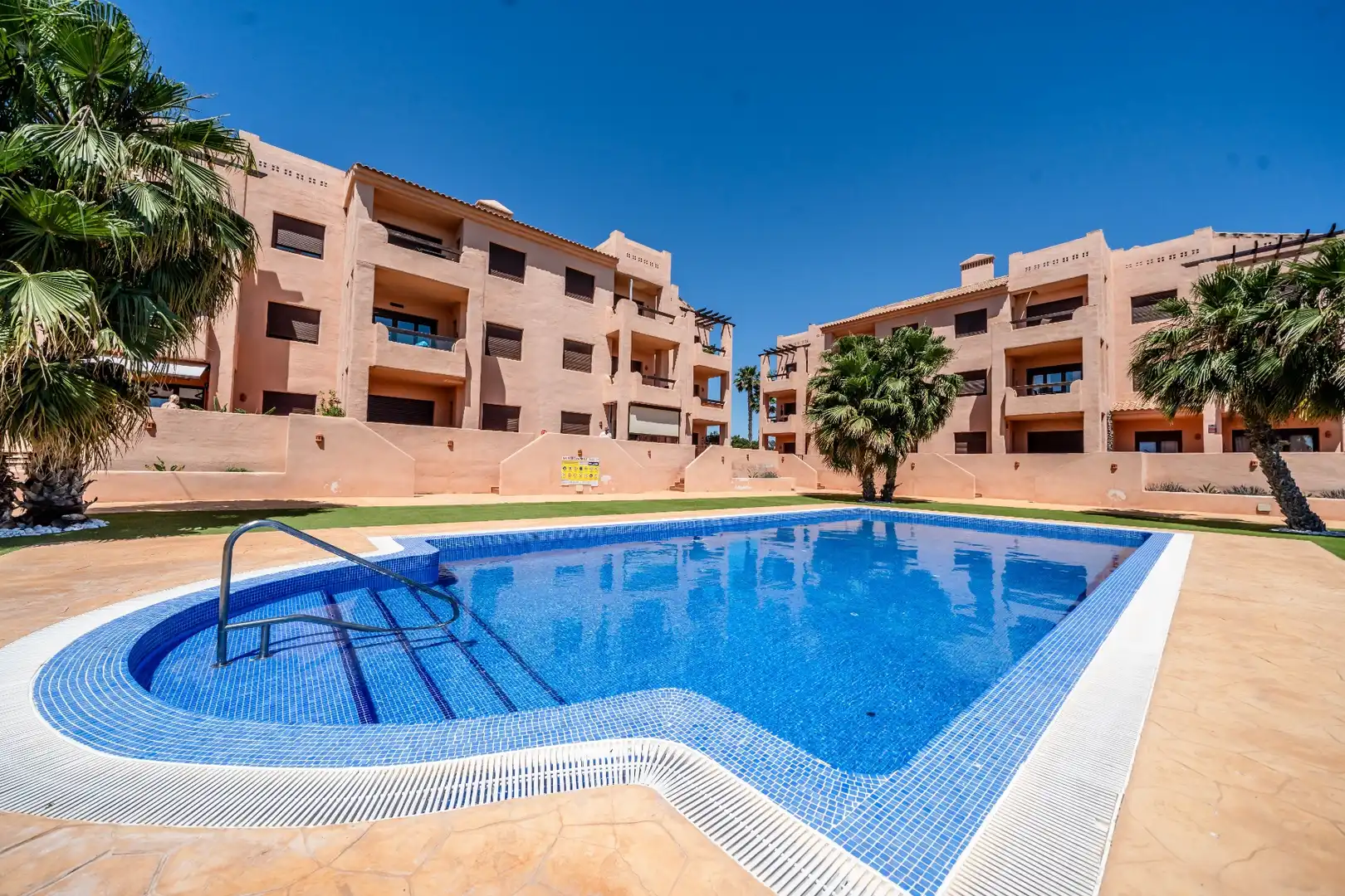 Attico con piscina in vendita a Las Lomas de Rame - Bahía Bella
