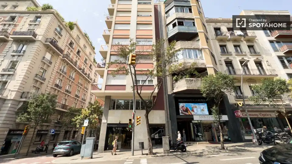 Habitación en Sant Gervasi- Galvany