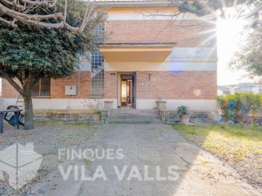 Casa con jardín en venta en Sant Pere