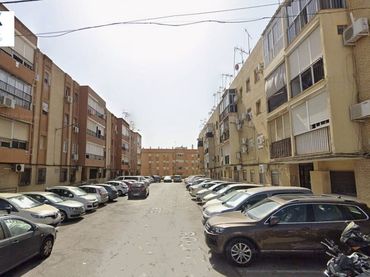 Pis en venda a Calle Pintor García Ramos