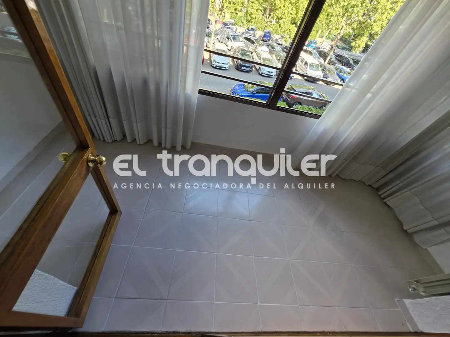 Bedroom of Flat for rent in Madrid  with Air Conditioner, Parquet flooring and Terrace