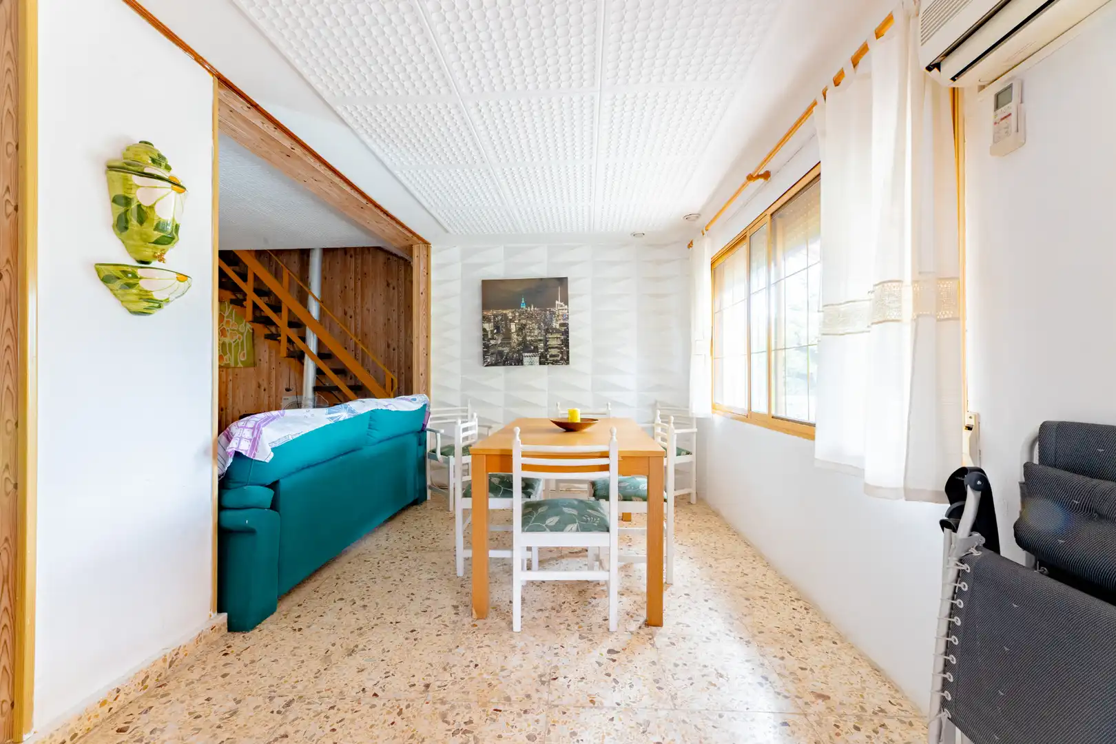 Esszimmer von Einfamilien-Reihenhaus zum Verkauf in Alcalalí mit Klimaanlage