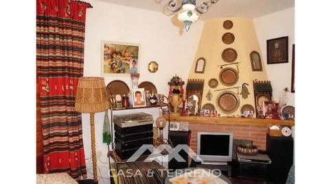 Foto 4 de Casa adosada en venda a Riogordo, Málaga