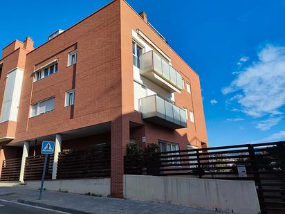 Vista exterior de Dúplex en venda en Montgat amb Aire condicionat, Calefacció i Terrassa