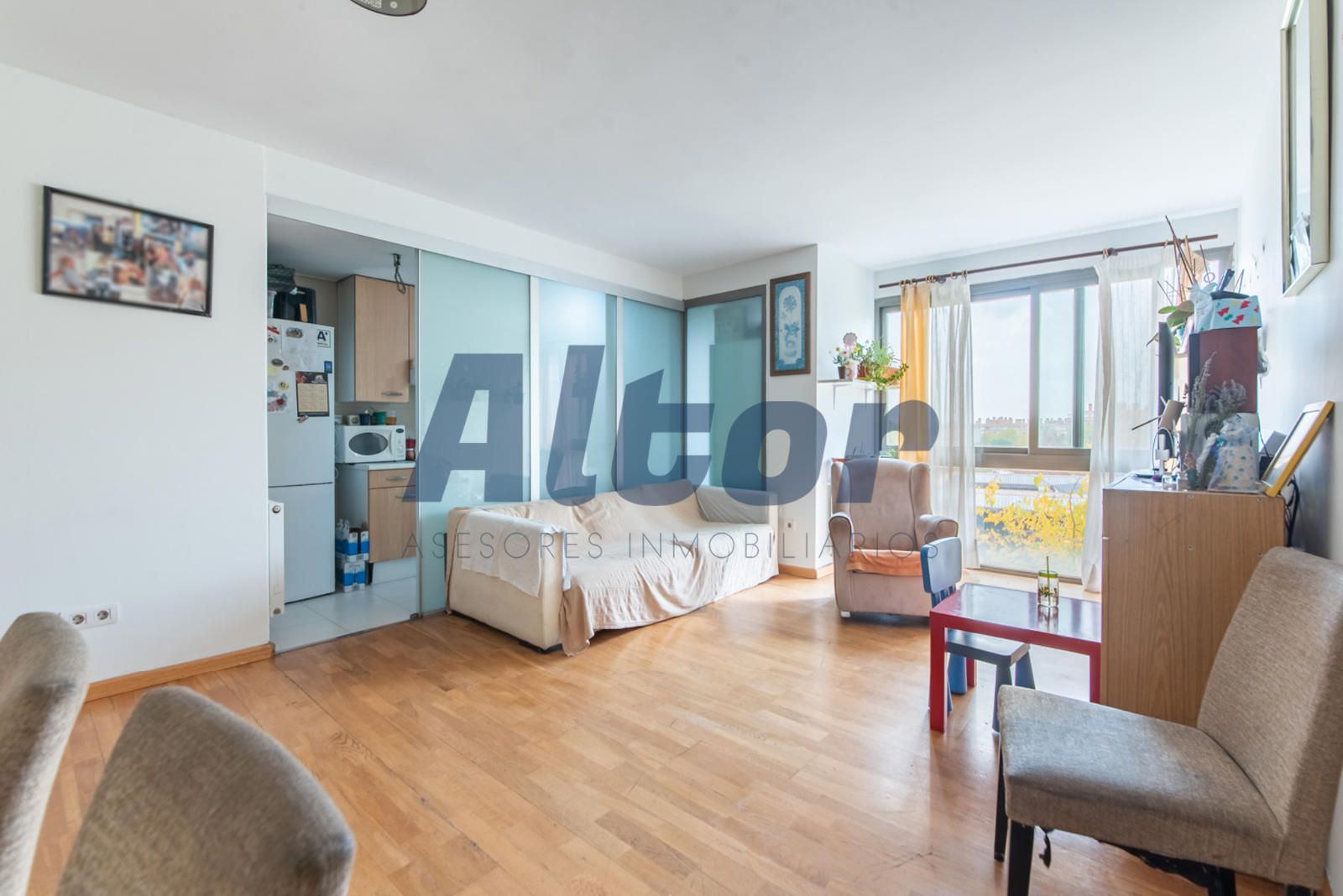Bedroom of Flat for sale in  Madrid Capital  with Air Conditioner, Storage room and Swimming Pool
