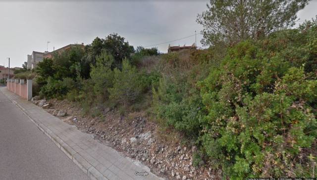 Terreno residencial en Venta en Calle DALIA en Valldemar - Montmar