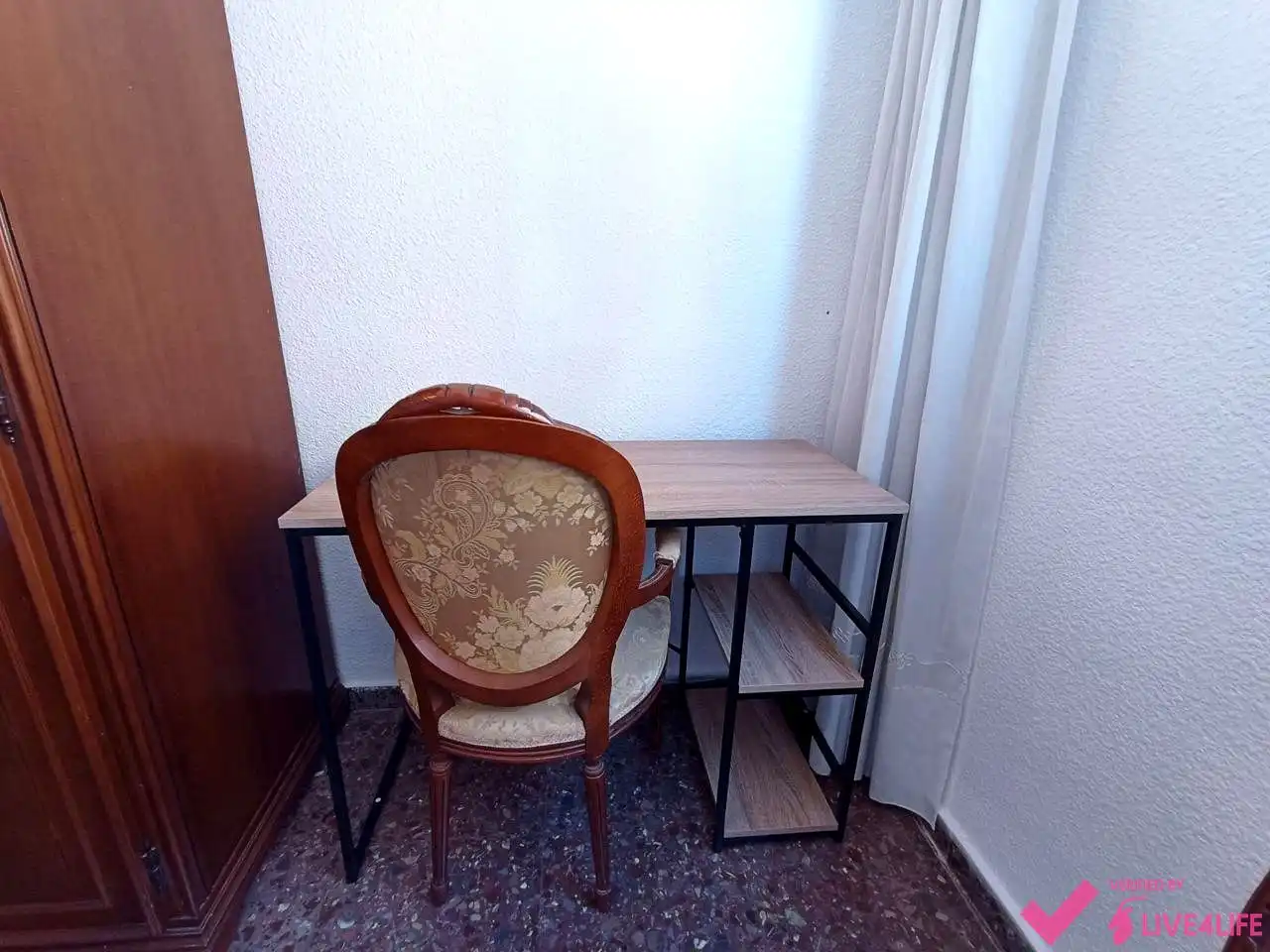 Piso de alquiler en Valencia con Aire acondicionado, Terraza y Amueblado