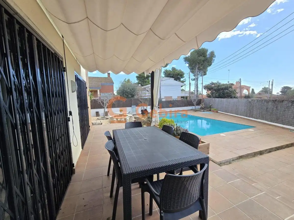 Casa con piscina en venta en Segur de Calafell, imagen 5
