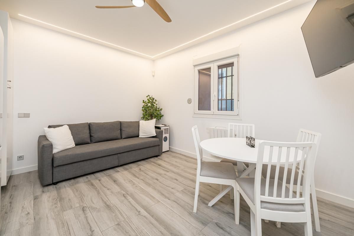 Planta baja for sale in C. de Ministriles, 6, Embajadores - Lavapiés