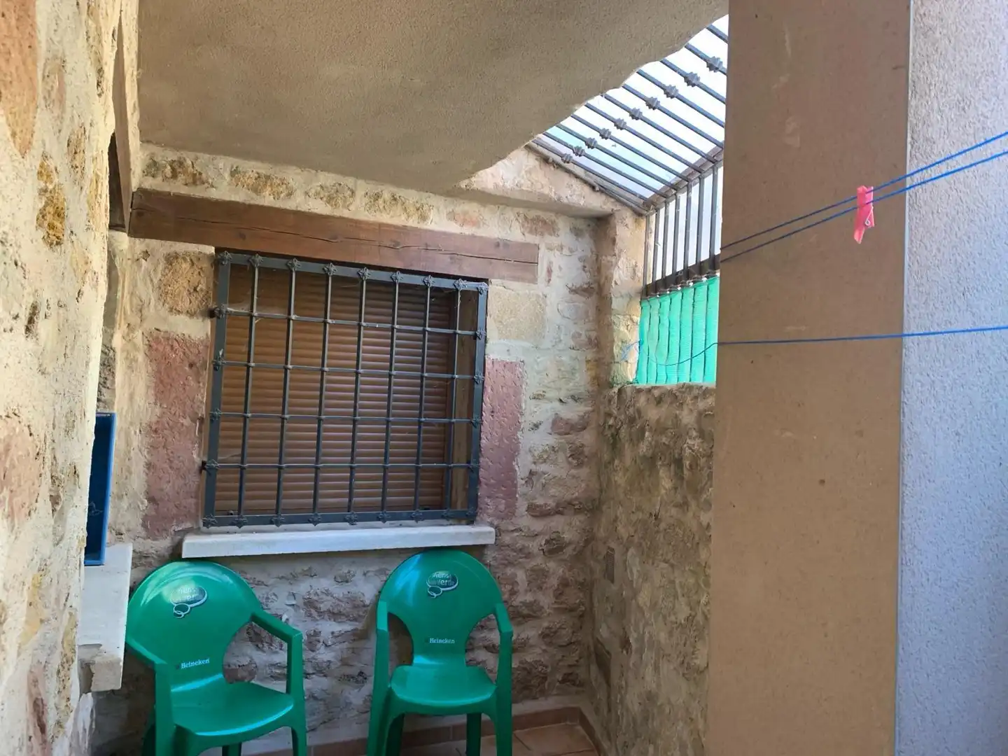 Wohnung zum Verkauf in Atienza mit Heizung und Möbliert