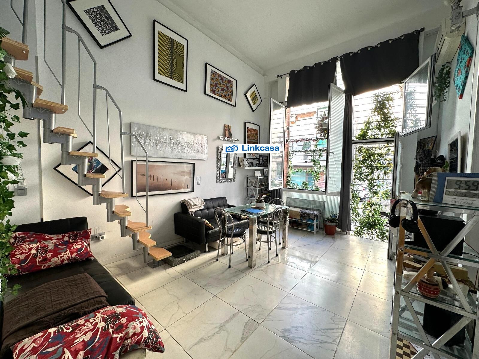 Living room of Flat for sale in  Madrid Capital  with Air Conditioner and Heating
