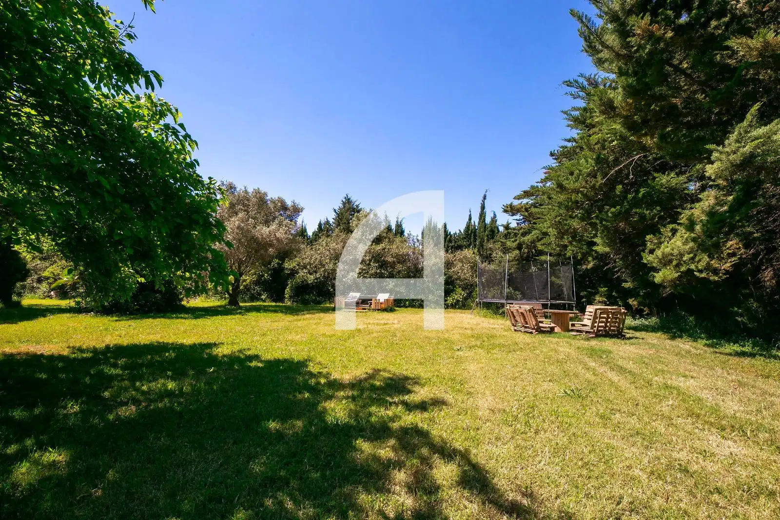 Jardín de Finca rústica en venta en Sant Boi de Llobregat con Terraza y Trastero