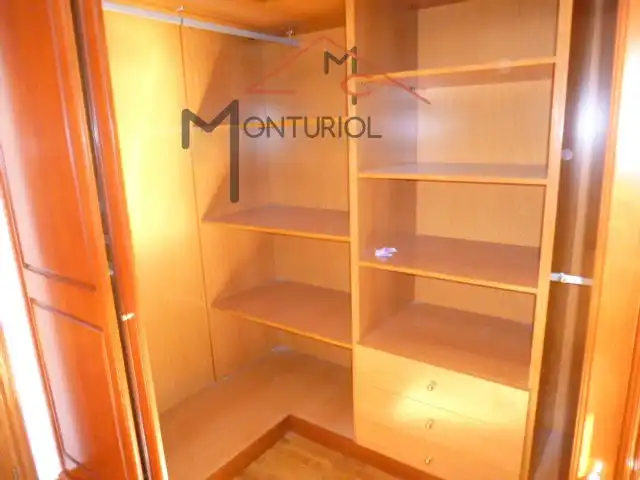 Dormitori de Casa adosada en venda en Sant Joan Despí amb Aire condicionat, Calefacció i Jardí privat