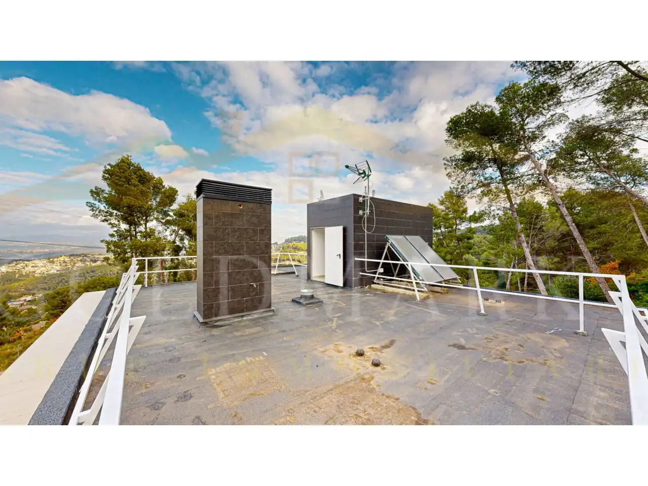 Terrassa de Casa o xalet en venda en Corbera de Llobregat amb Aire condicionat, Calefacció i Jardí privat