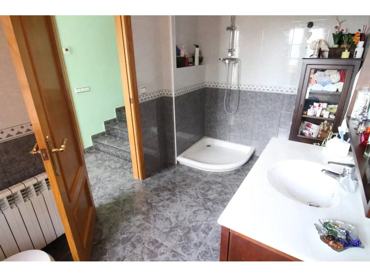 Baño de Casa o chalet en venta en Castellar del Vallès con Calefacción, Jardín privado y Terraza