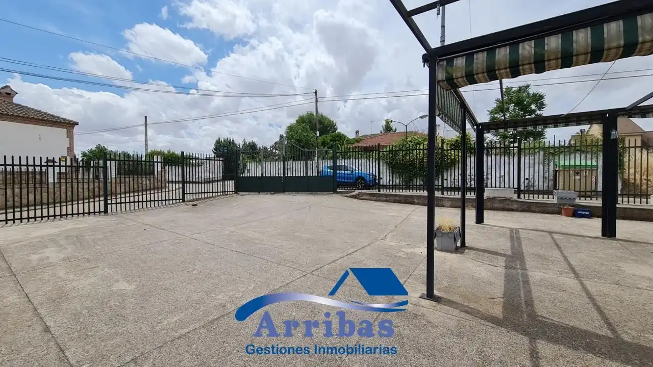 Vista exterior de Local en venta en Hormigos con Aire acondicionado y Calefacción