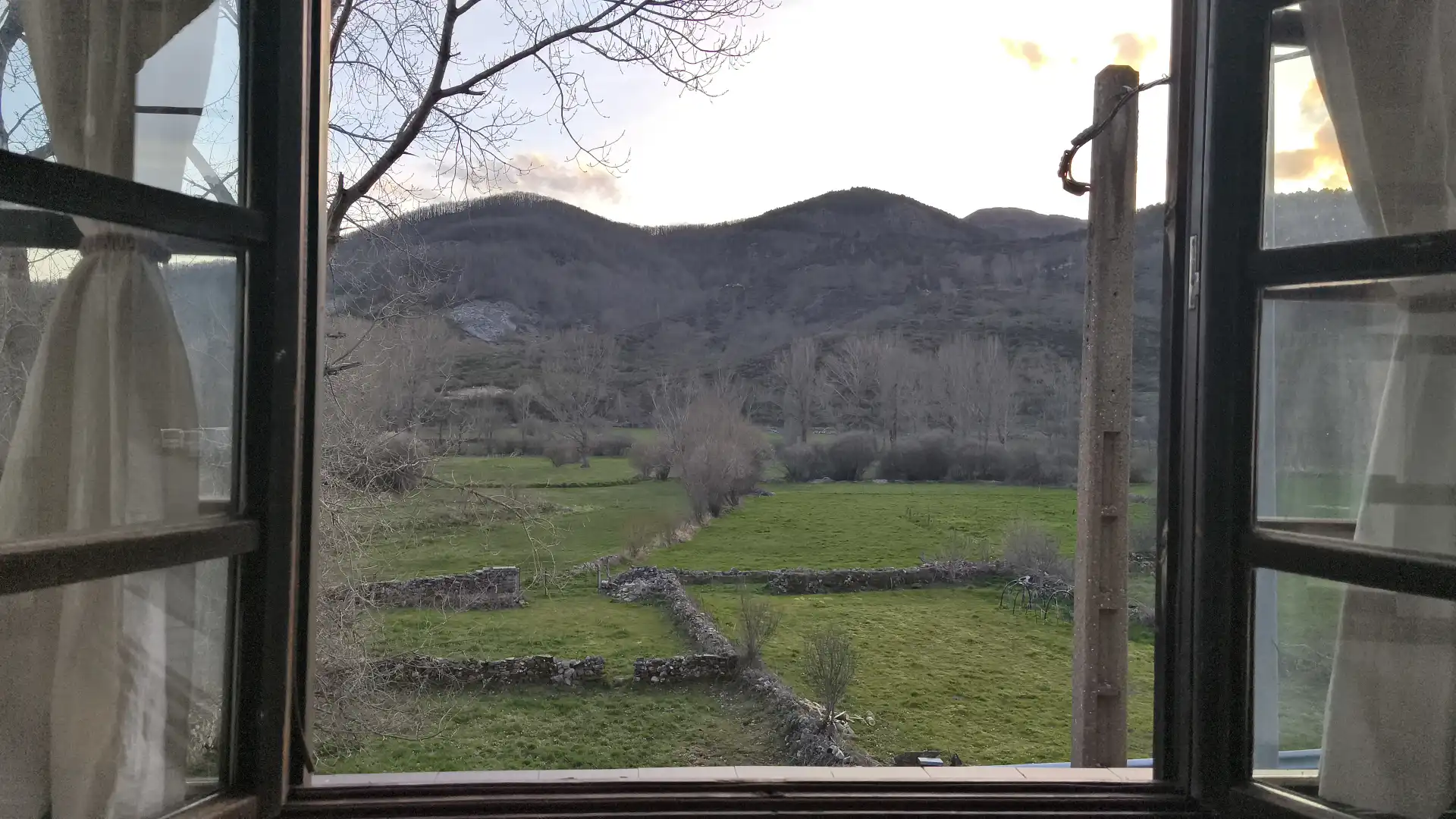 Jardín de Piso de alquiler en Puebla de Lillo con Calefacción, Amueblado y Lavadora