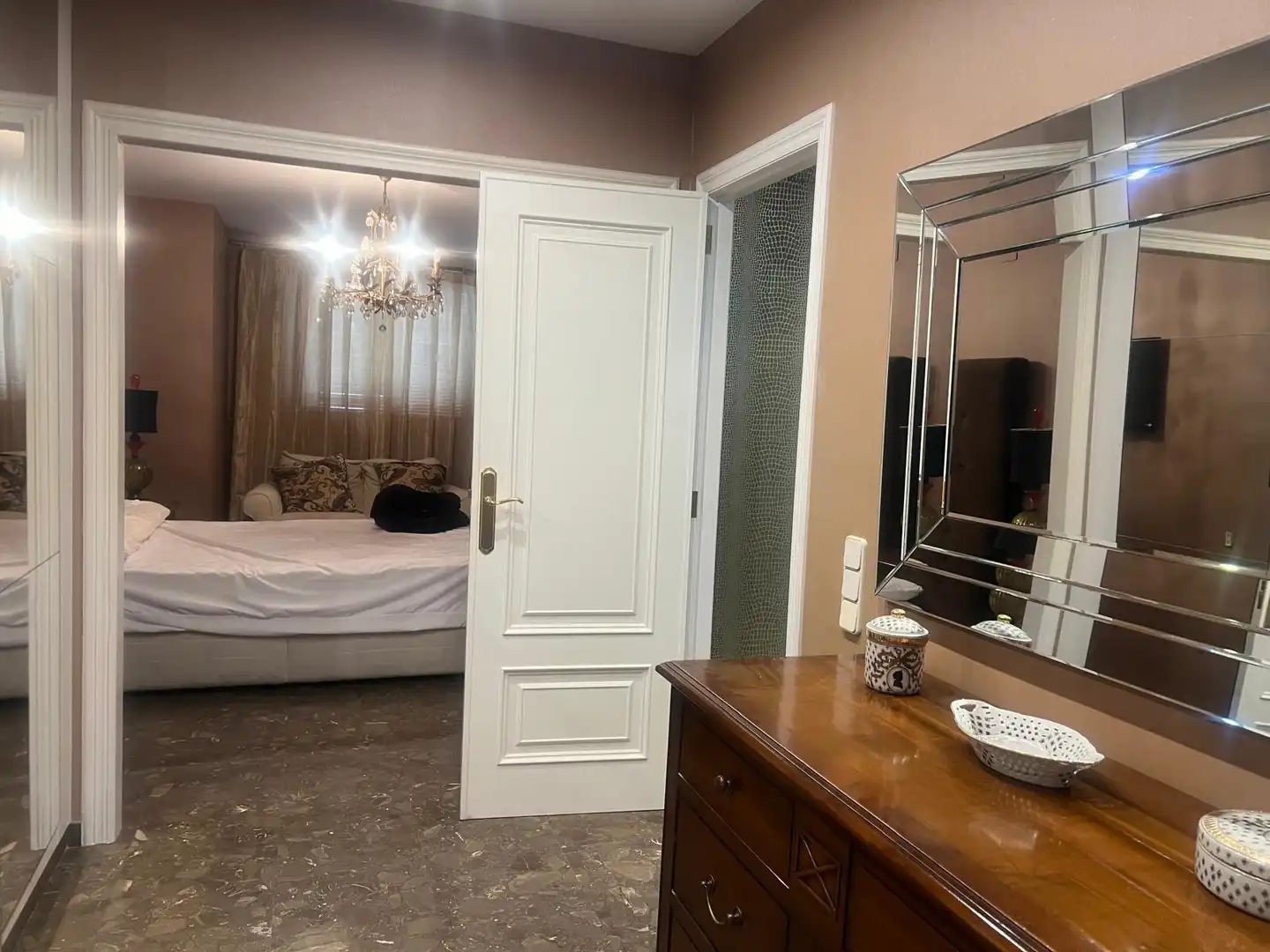 Habitación de Piso de alquiler en Tavernes de la Valldigna con Aire acondicionado y Amueblado