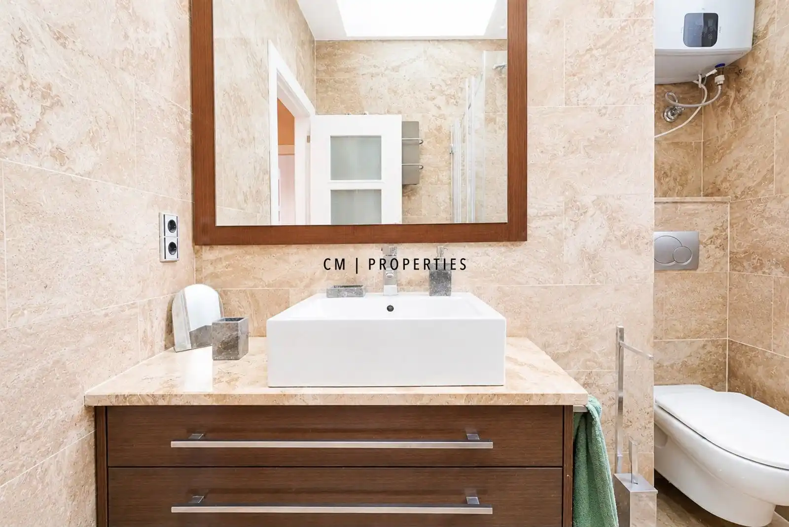 Baño de Piso de alquiler en Valencia con Aire acondicionado, Calefacción y Parquet