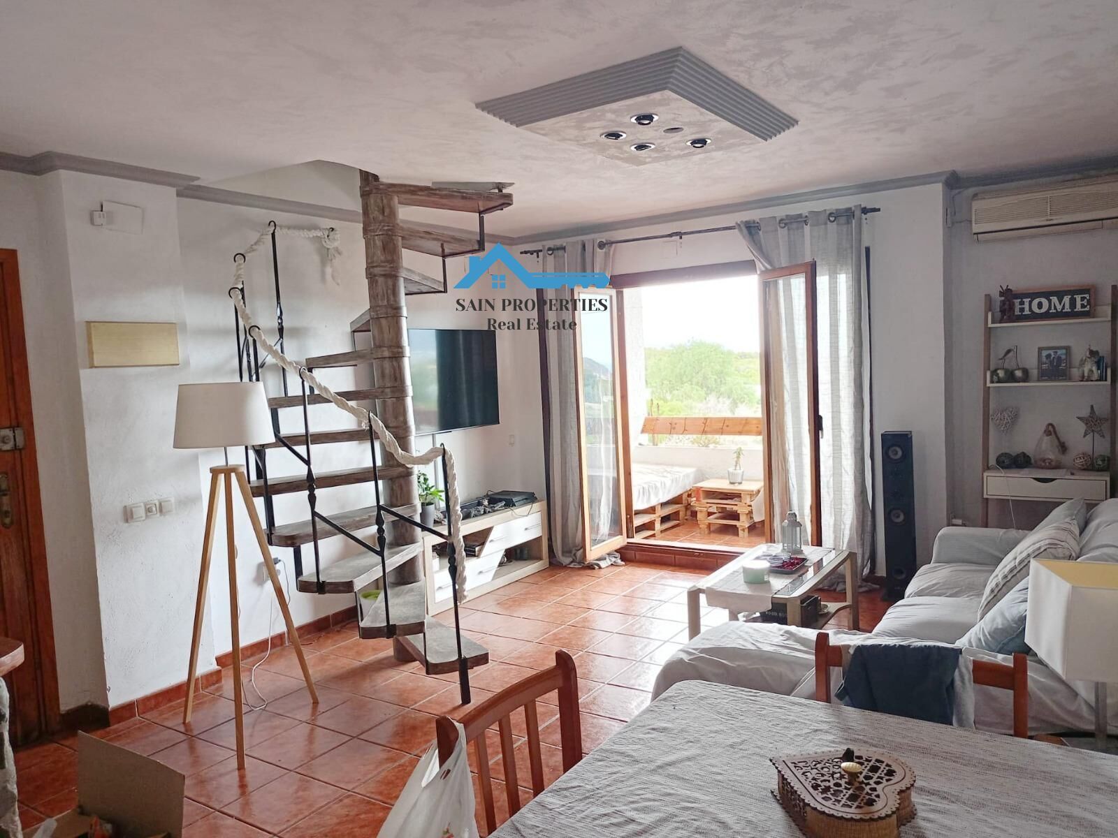 Sala d'estar de Dúplex en venda en L'Alfàs del Pi amb Aire condicionat, Calefacció i Terrassa